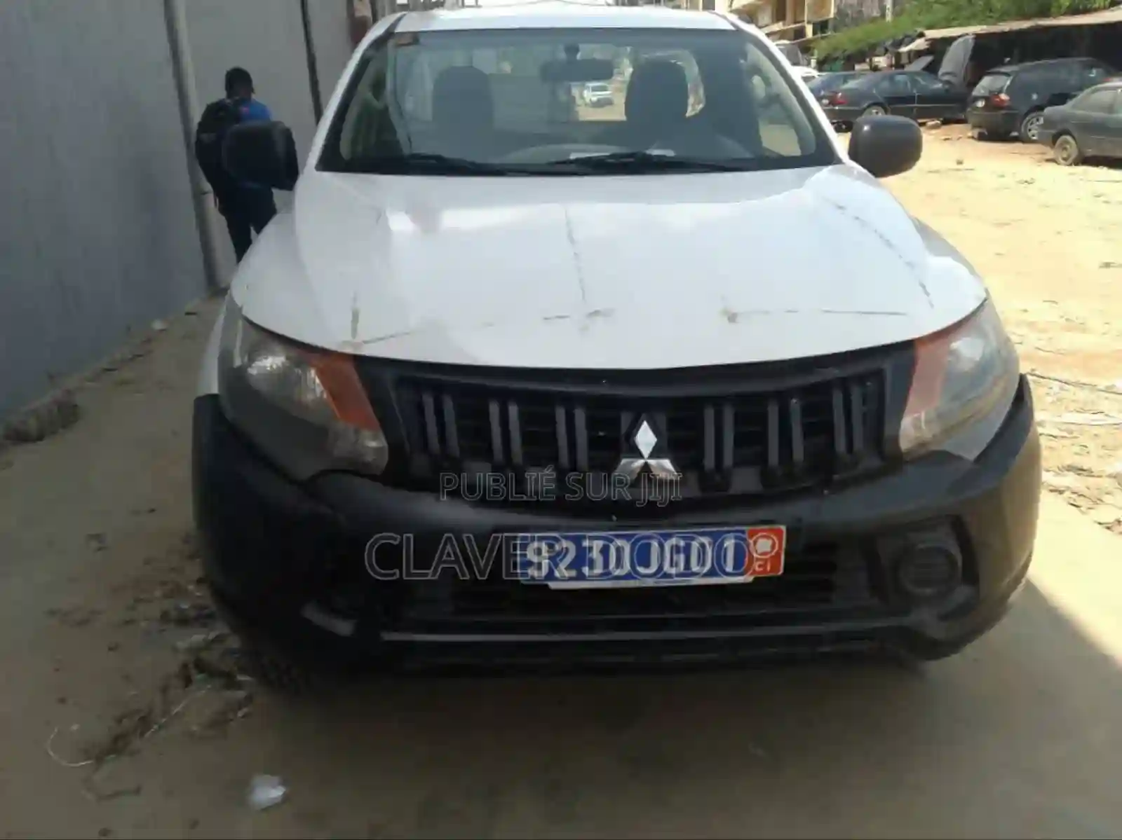 Mitsubishi L200 2018 Blanc - Vue 1