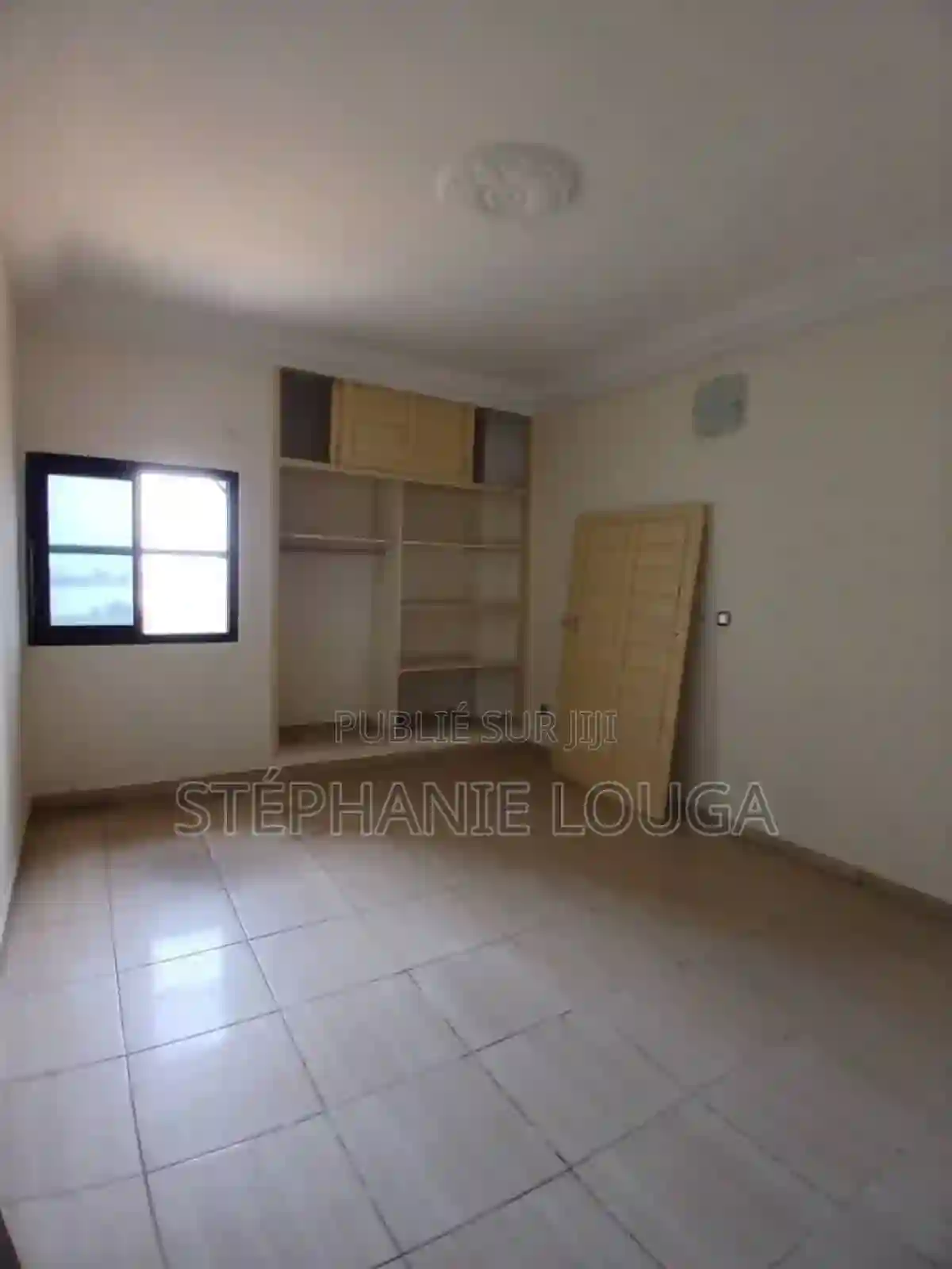 2chbre Appartement Dans Mockeyville Cité Grand-bassam à Louer