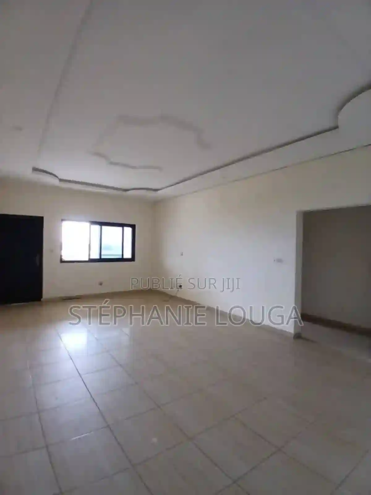 2chbre Appartement Dans Mockeyville Cité Grand-bassam à Louer - Vue 1