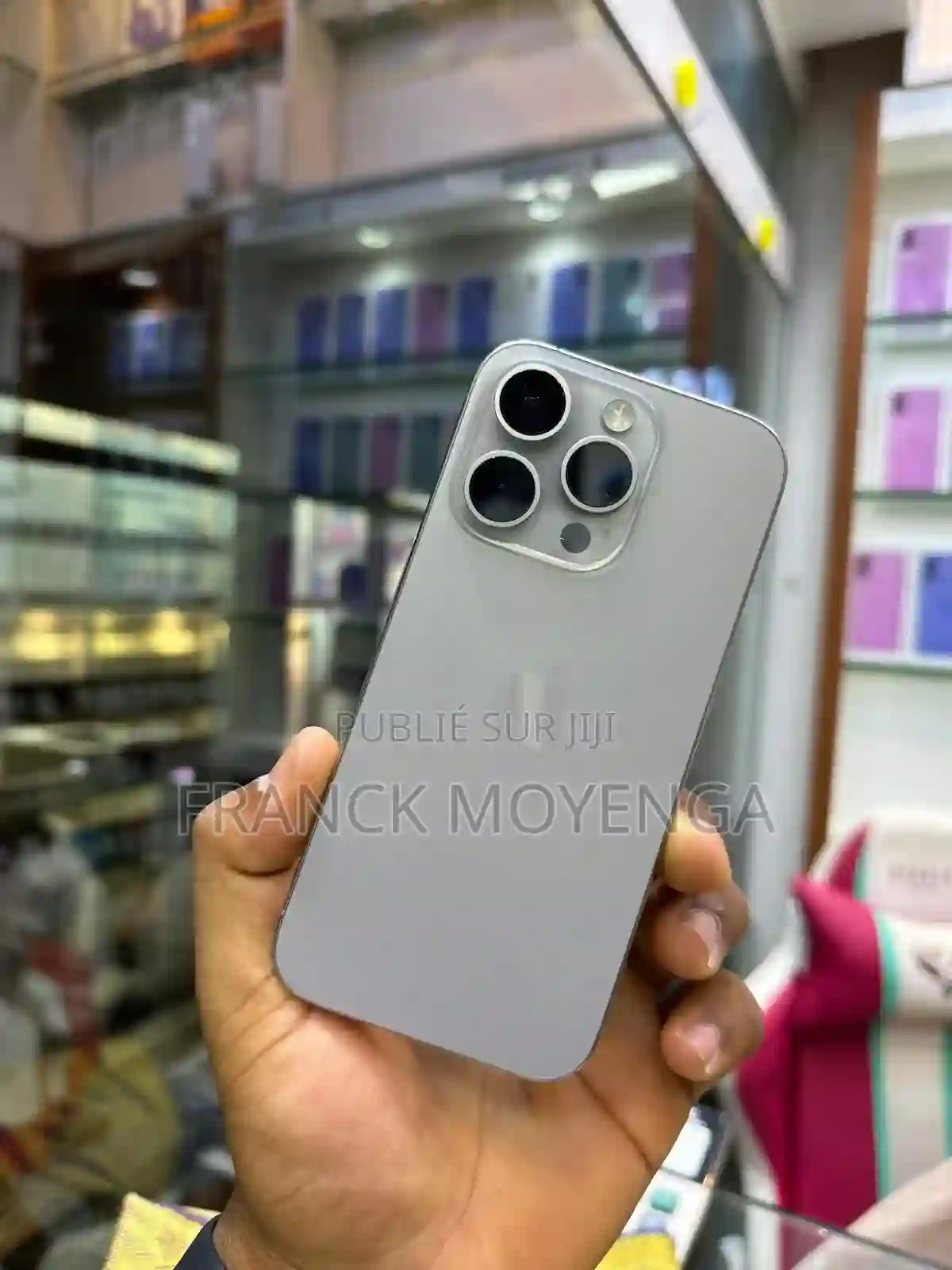 Apple Iphone 15 Pro 128 GB Gris