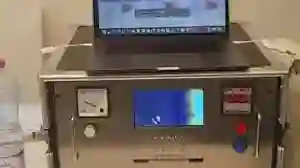 LABORATOIRE EN CHIMIE MONETAIRE DES BILLET NOIR ET VERT 