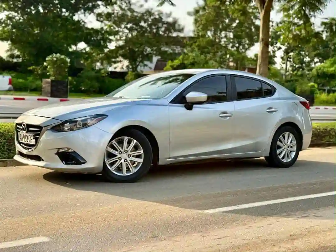 Mazda 3 en vente  - Vue 4