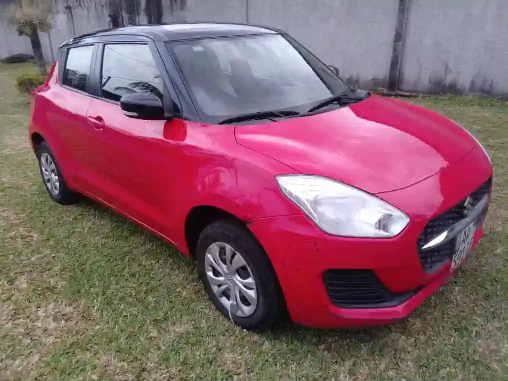 SUZUKI SWIFT EN VENTE  - Vue 1