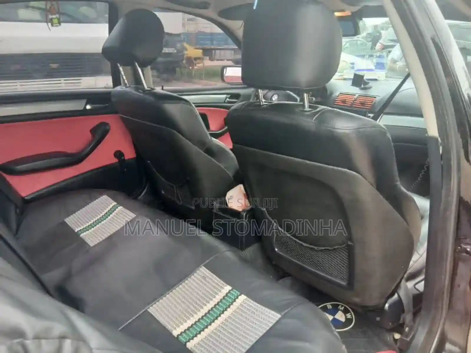 BMW 3 Series 2004 Black - Vue 5