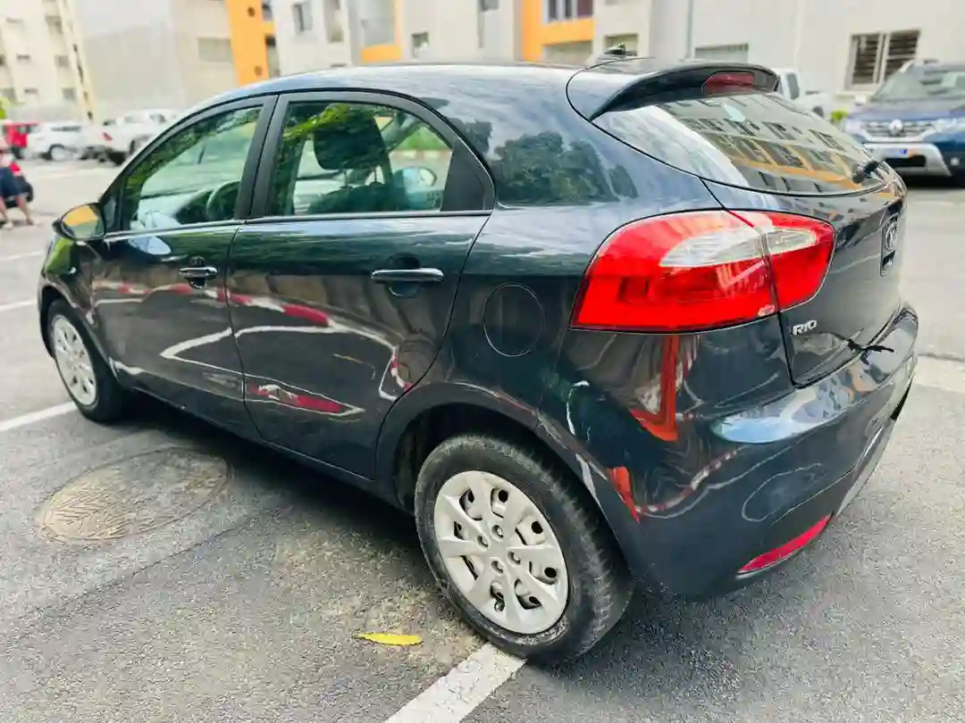 KIA RIO EN VENTE 