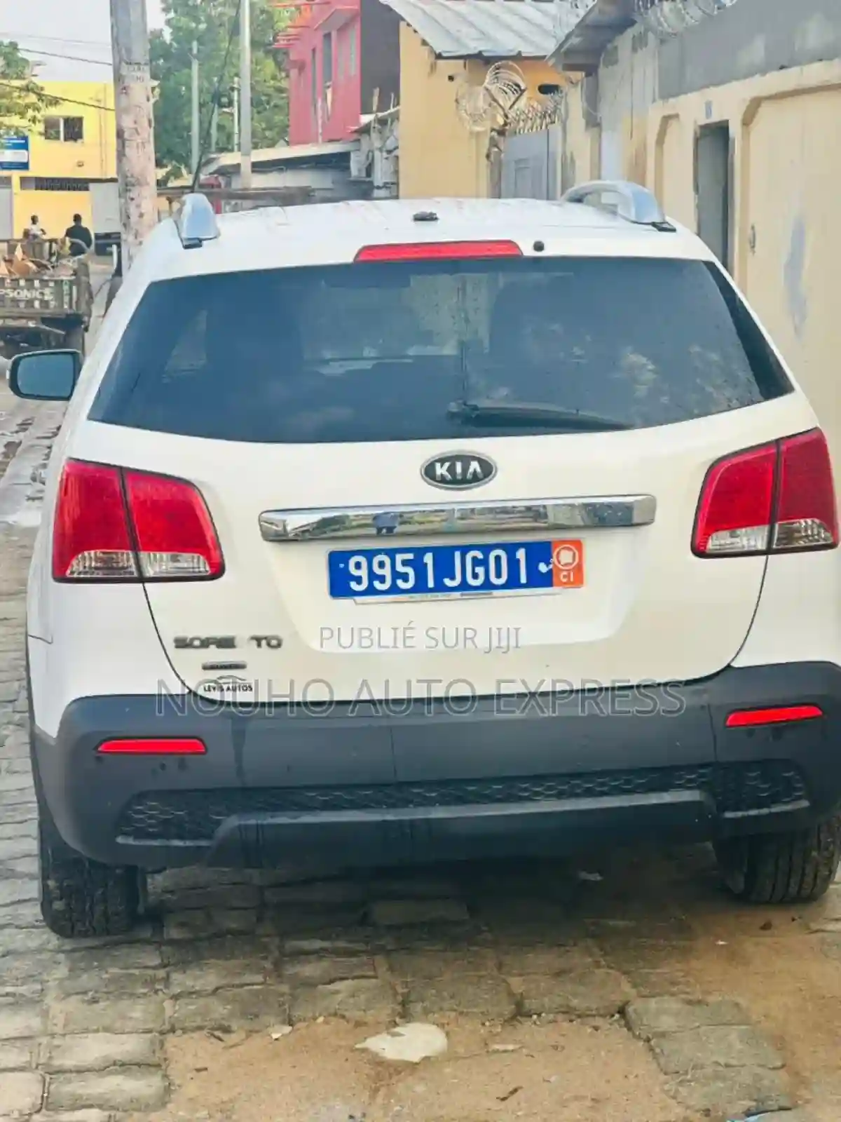 Kia Sorento 2011 Blanc - Vue 5