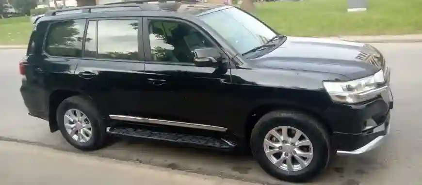 Location Toyota Land Cruiser