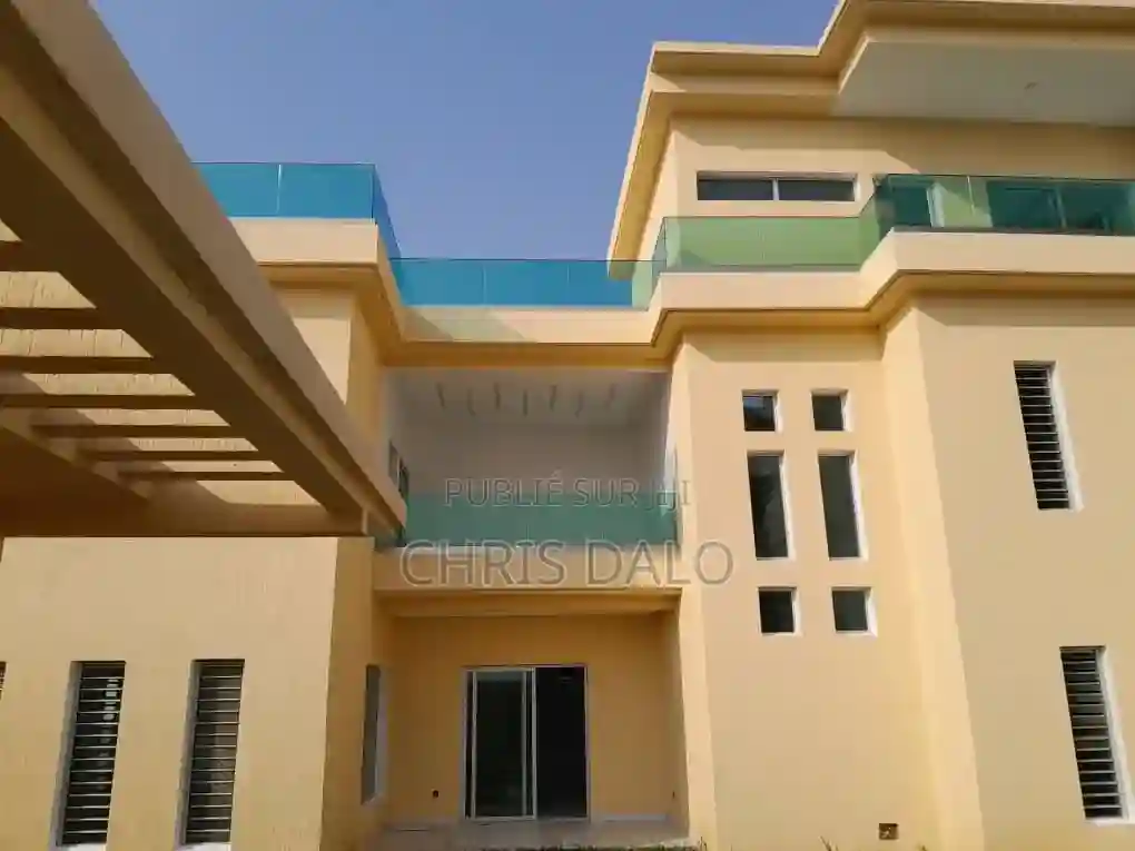 4chbre Duplex Dans Djorobité 1 Cocody à Vendre - Vue 5