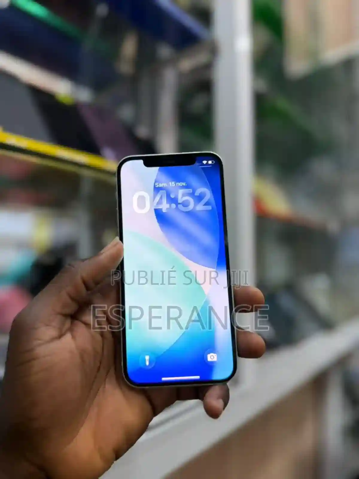 Apple Iphone 12 64 GB Vert - Vue 1