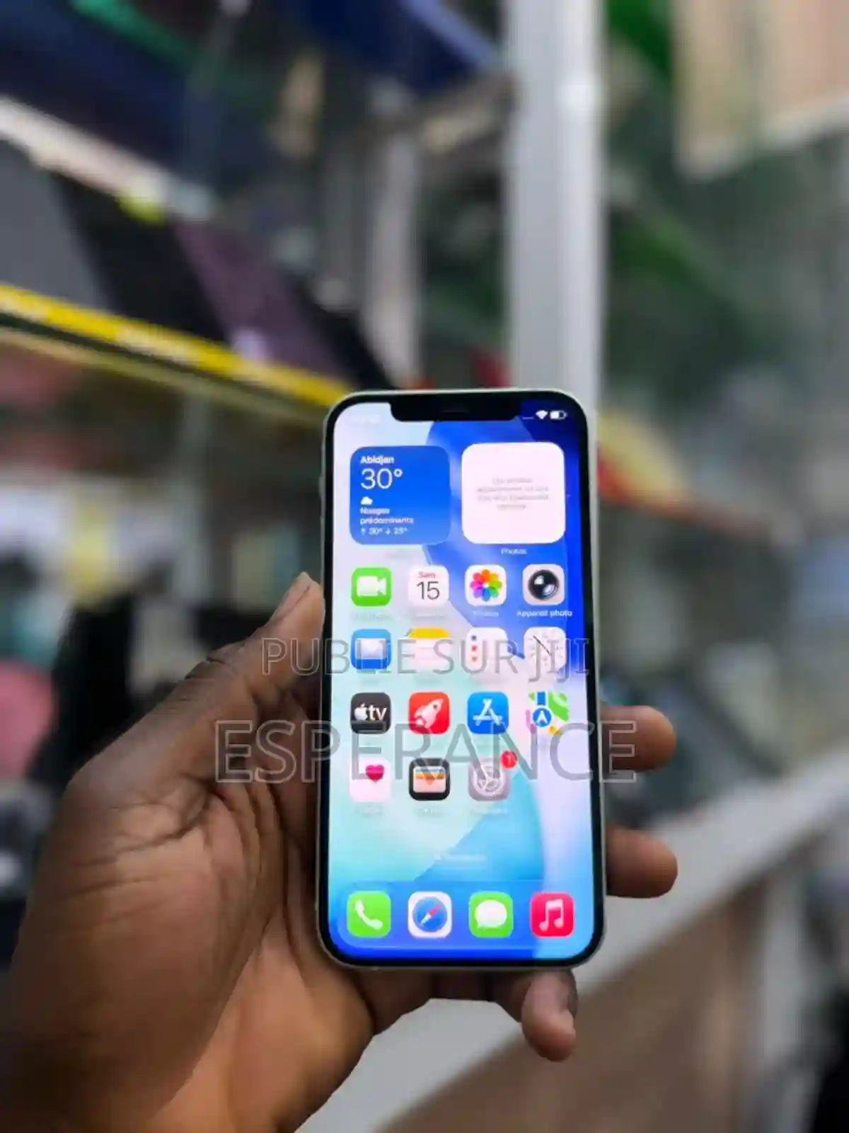 Apple Iphone 12 64 GB Vert - Vue 4