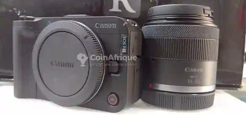 Canon eos R50v + rfs 14-30mm