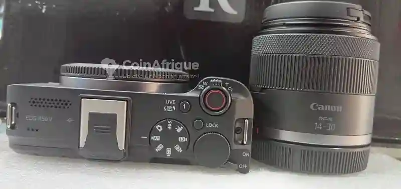 Canon eos R50v + rfs 14-30mm - Vue 2