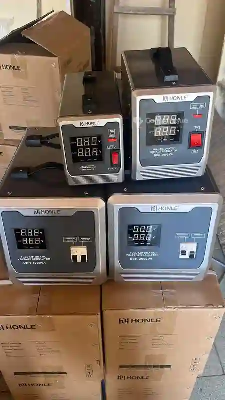 Stabilisateurs Régulateurs de Tension