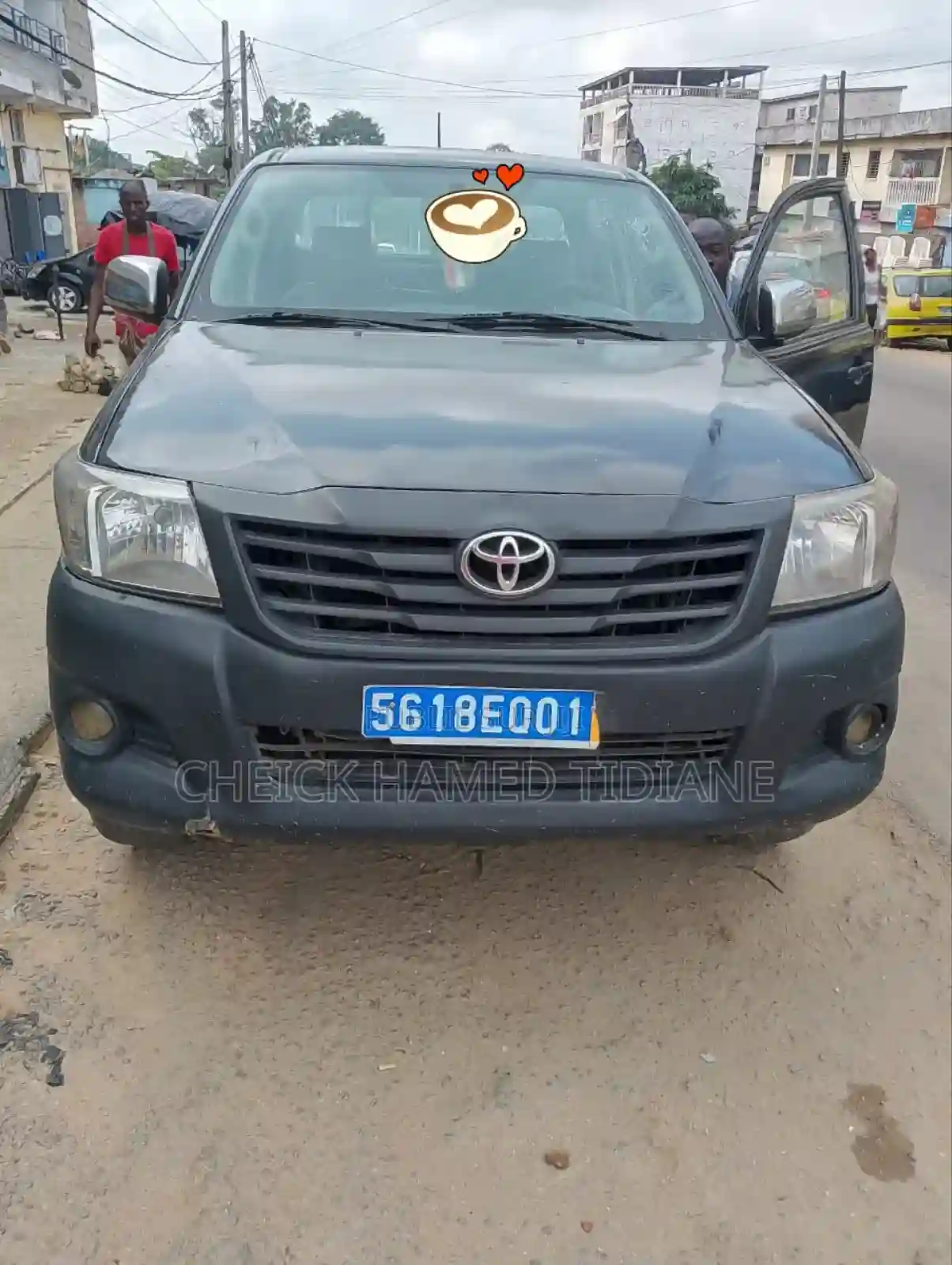 Toyota Hilux 2008 Noir Mat - Vue 4