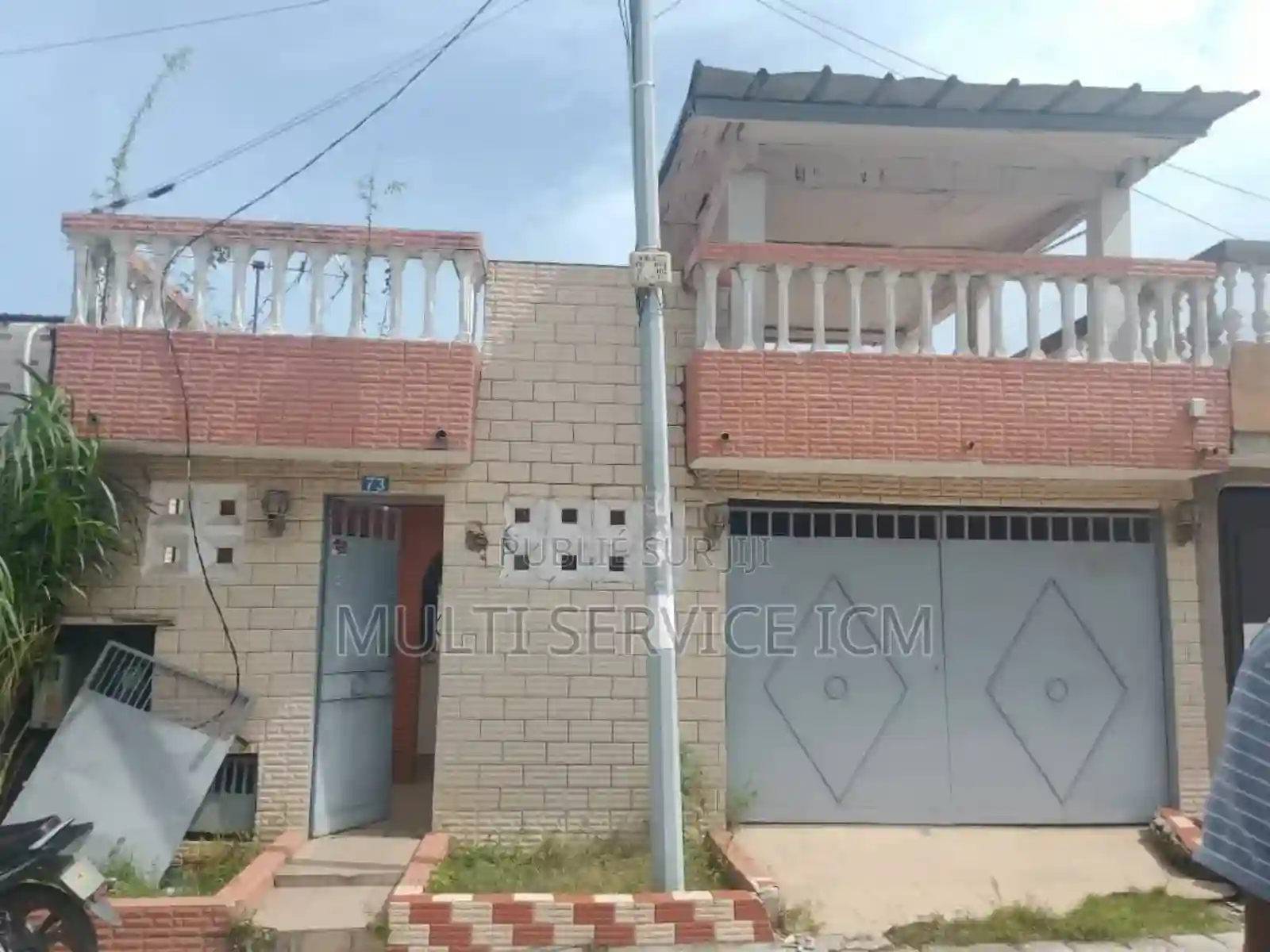 Furnished 8chbre Duplex Dans Ismael Coulibaly Cocody à Vendre - Vue 4