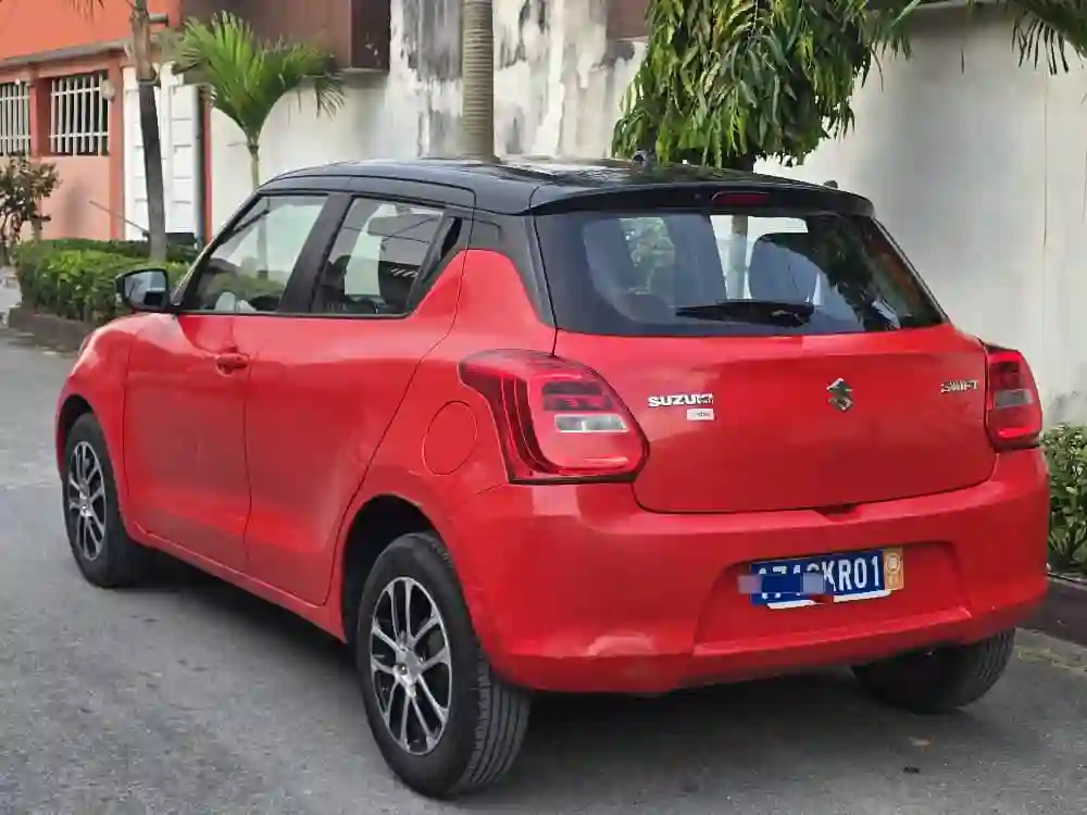 SUZUKI SWIFT EN VENTE 
