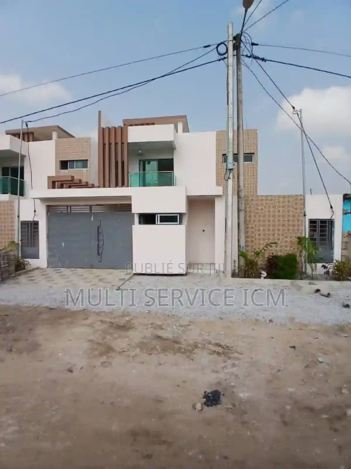 5chbre Duplex Dans Ismaël Coulibaly Bingerville à Vendre - Vue 9