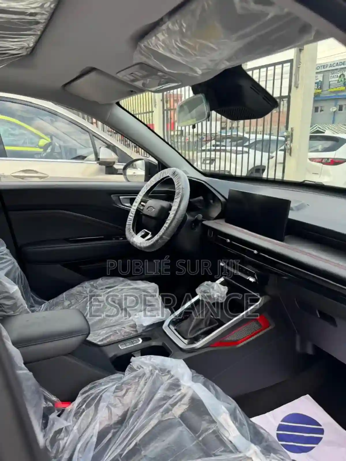 Chevrolet Equinox 2025 Black - Vue 3