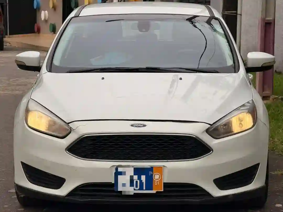 Ford Focus SE en vente  - Vue 3