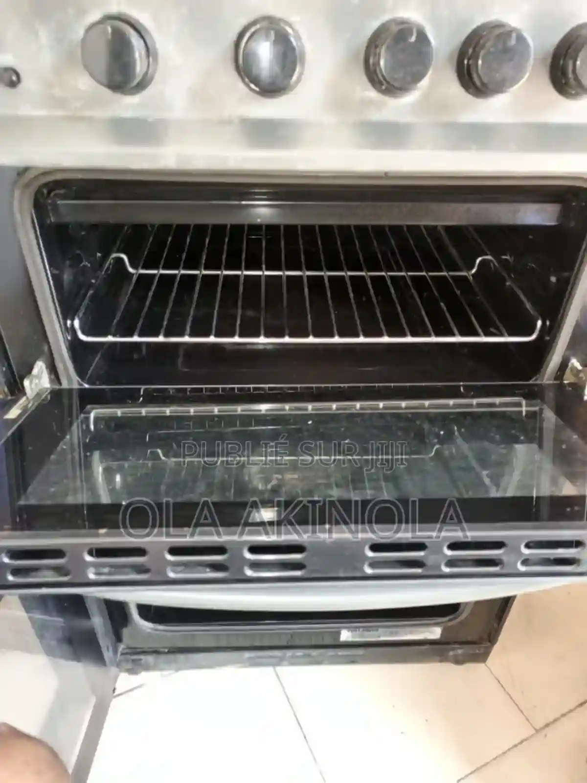 Gazinière À Quatre Feux Et Deux Fours - Vue 7