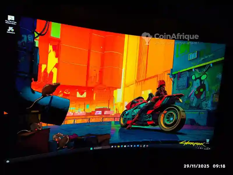 Moniteur Samsung Gamer 32&quot Incurvé 2K - Vue 1