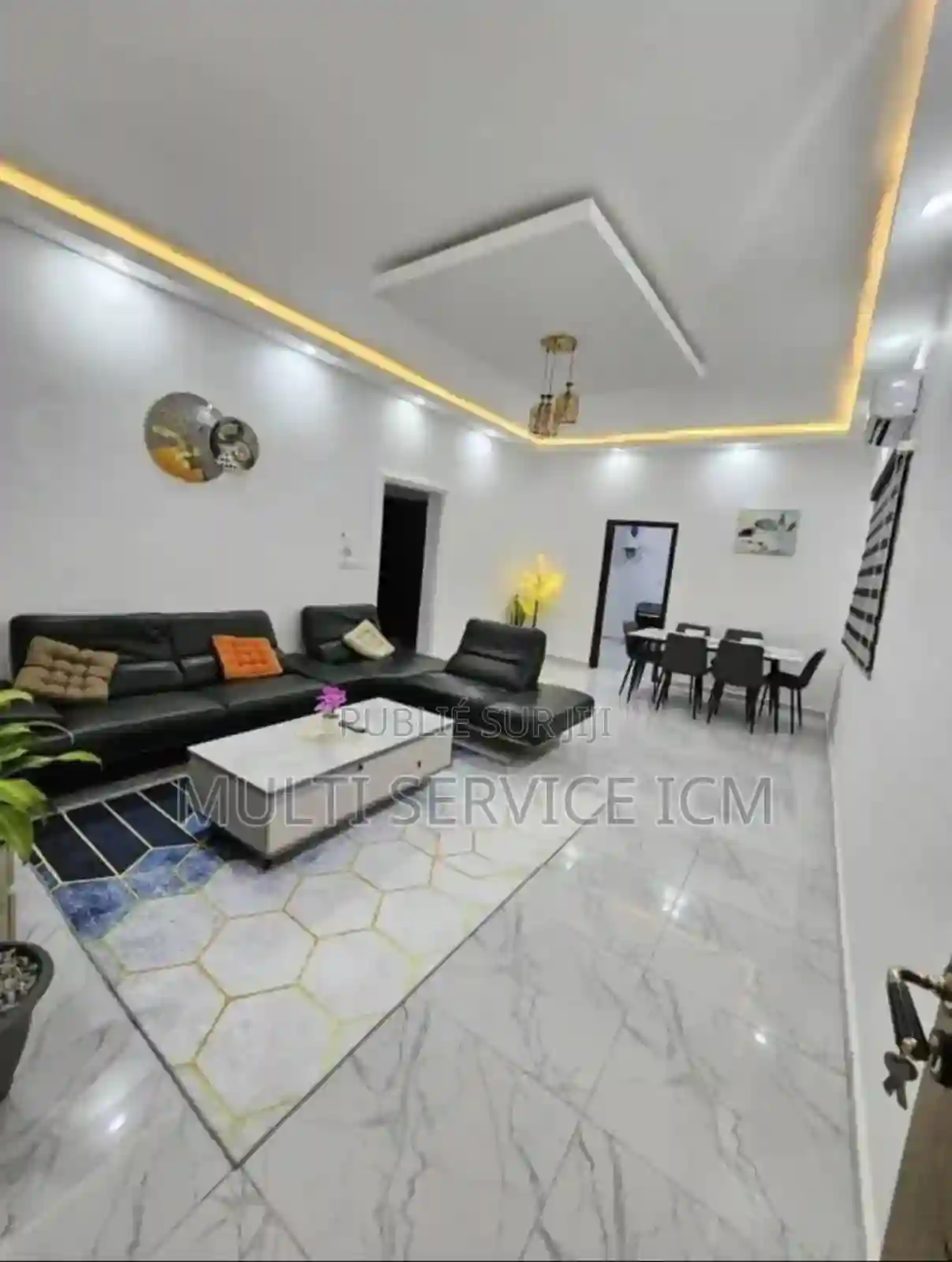 2chbre Duplex Dans Cocody Nouveau Chu à Vendre - Vue 4