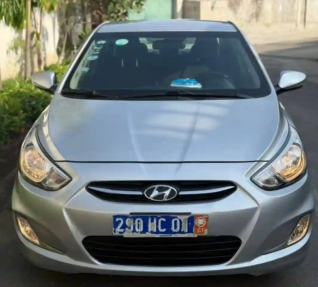 HYUNDAI ACCENT EN VENTE  - Vue 4