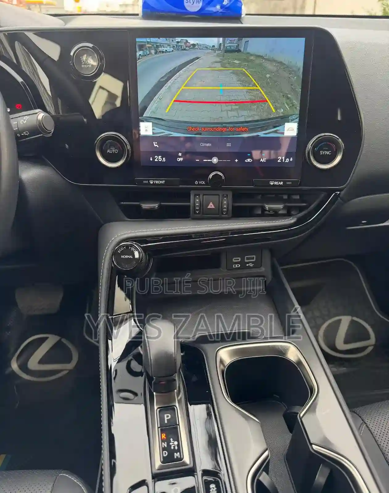 Lexus NX 2024 Noir - Vue 5