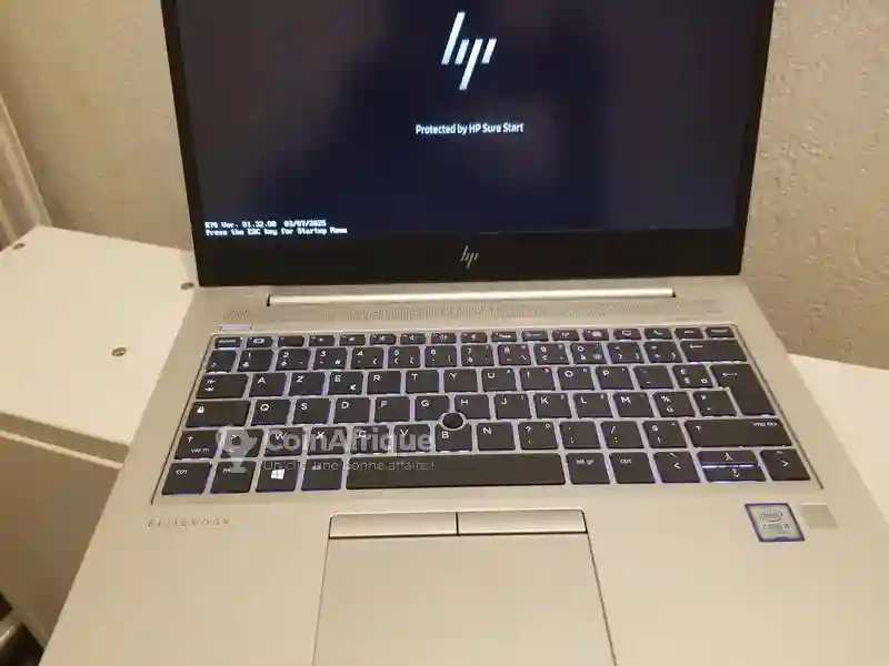 HP Elitebook i5 8th gen 8go ssd 256 go - Vue 3