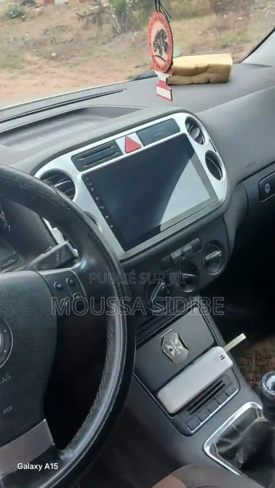 Volkswagen Tiguan 2010 Gris - Vue 4