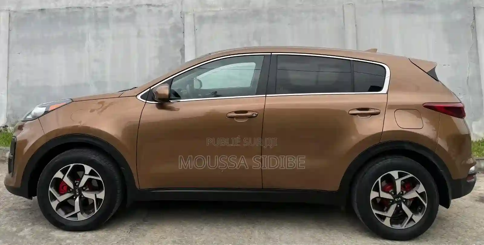 Kia Sportage S AWD 2020 Doré - Vue 4