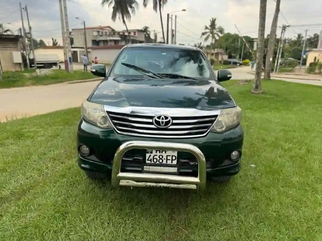 Toyota Fortuner en vente  - Vue 4