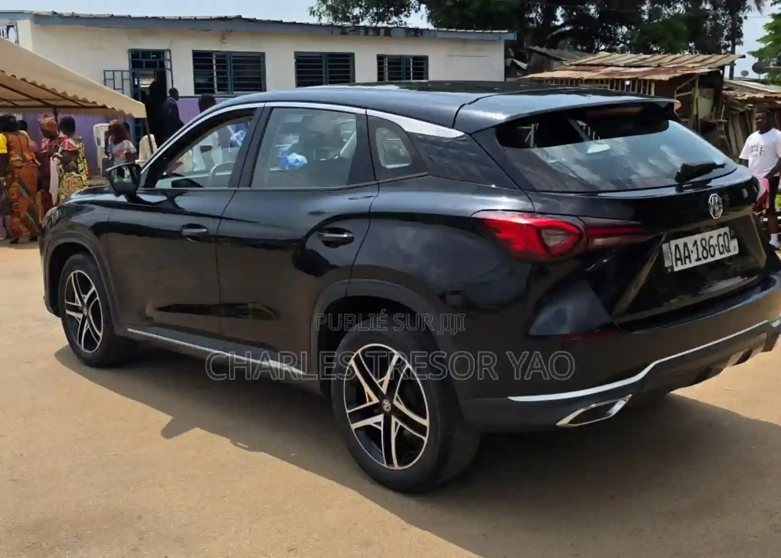 MG MGA 2024 Black - Vue 4