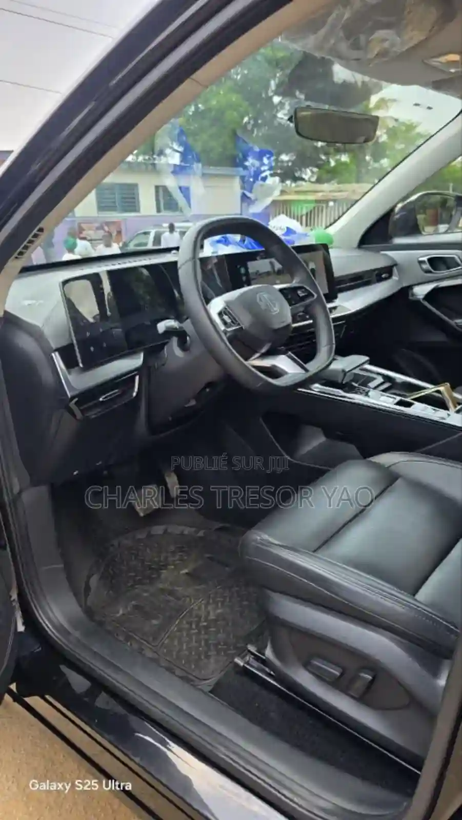 MG MGA 2024 Black - Vue 9