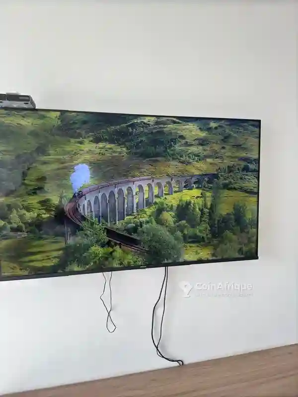 Smart TV Hisense 50&quot - Vue 2