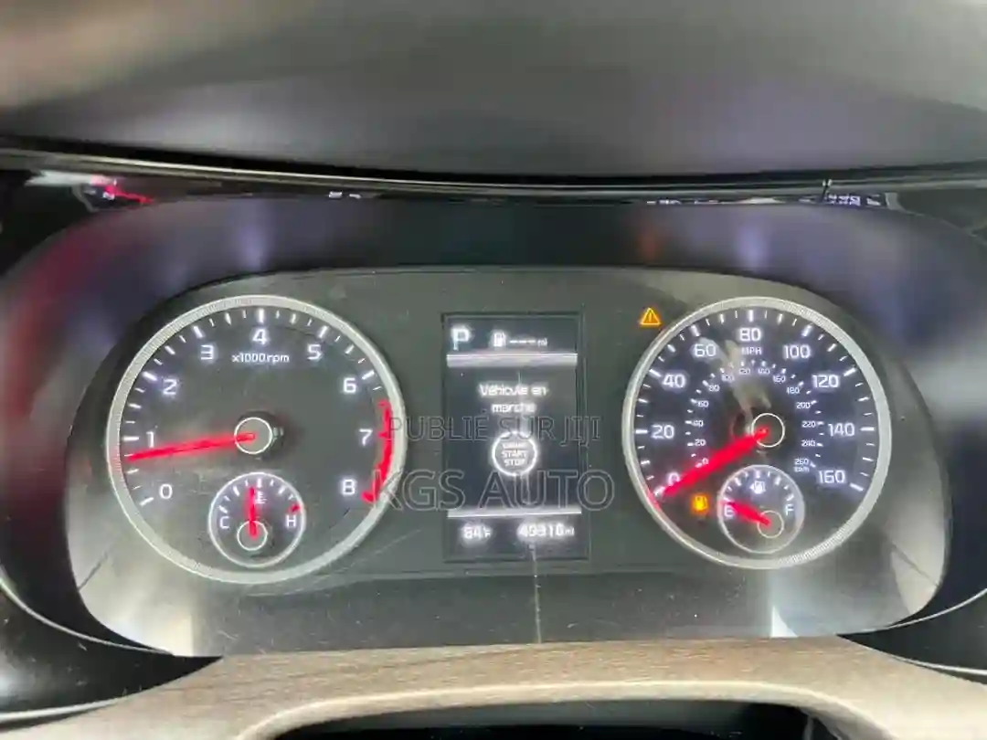 Kia K5 2022 Gris - Vue 3