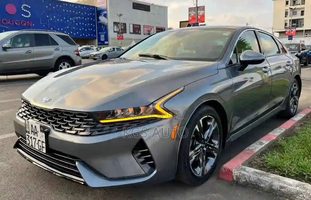 Kia K5 2022 Gris - Vue 5