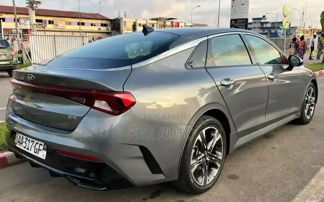 Kia K5 2022 Gris - Vue 7