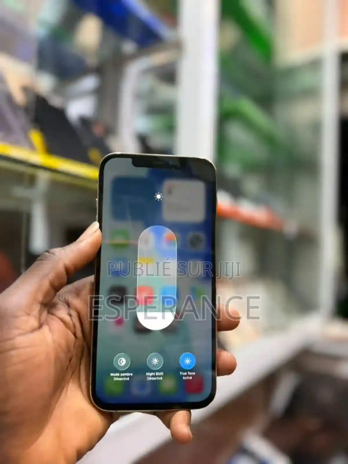 Apple Iphone 11 Pro Max 64 GB Doré - Vue 4