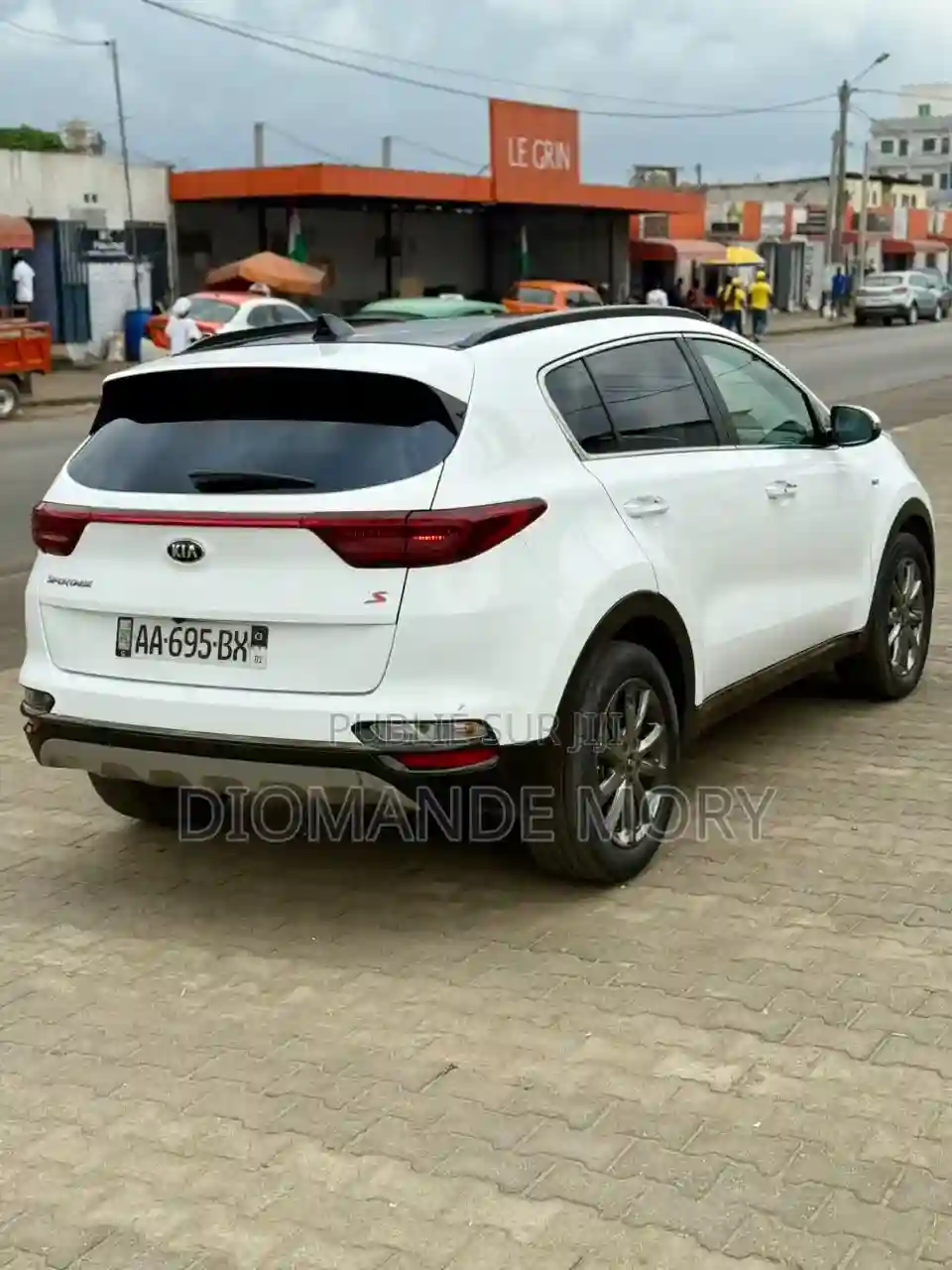 Kia Sportage EX 2021 Blanc - Vue 8