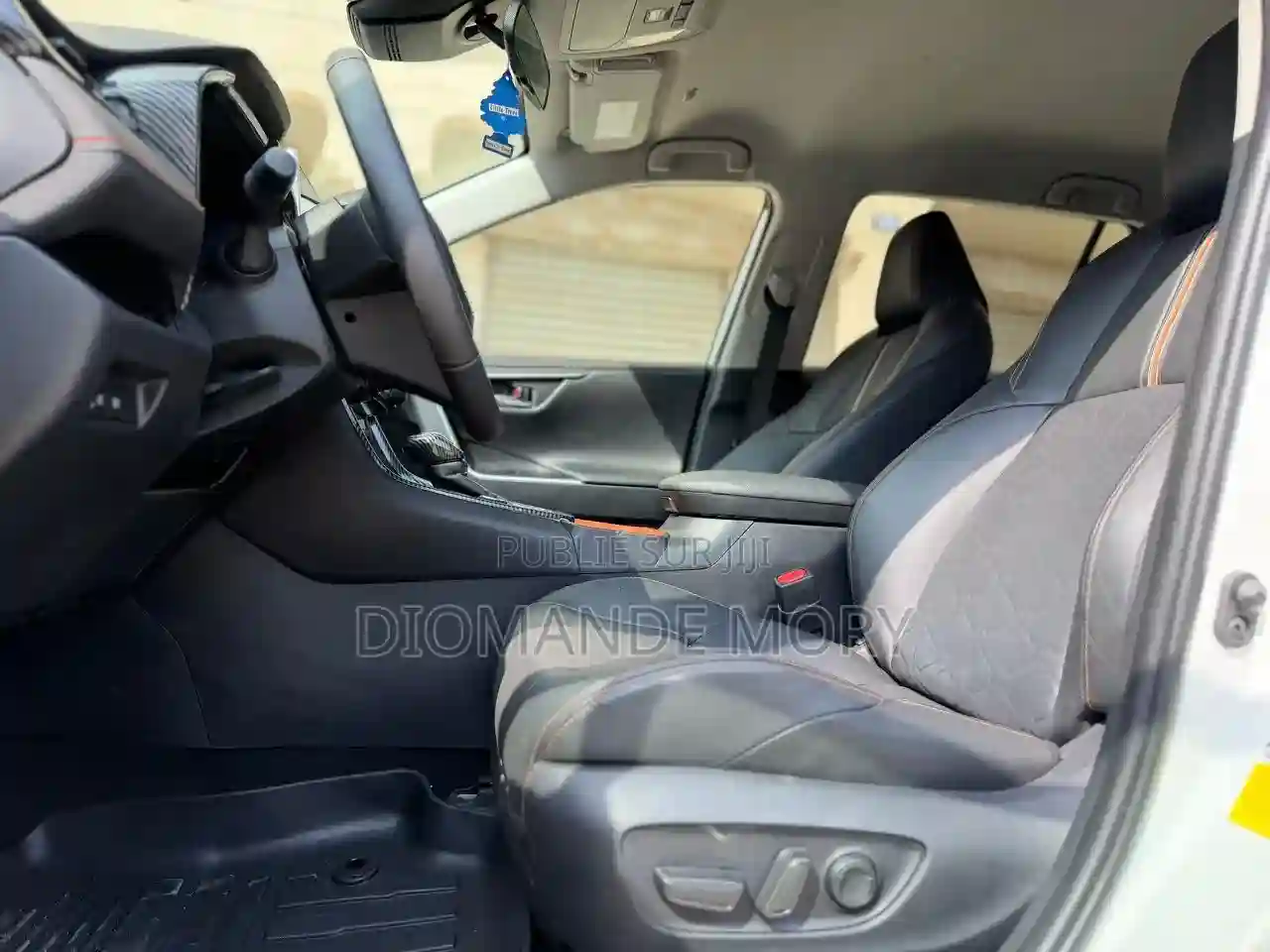 Toyota Rav4 Limited 2025 Blanc - Vue 5