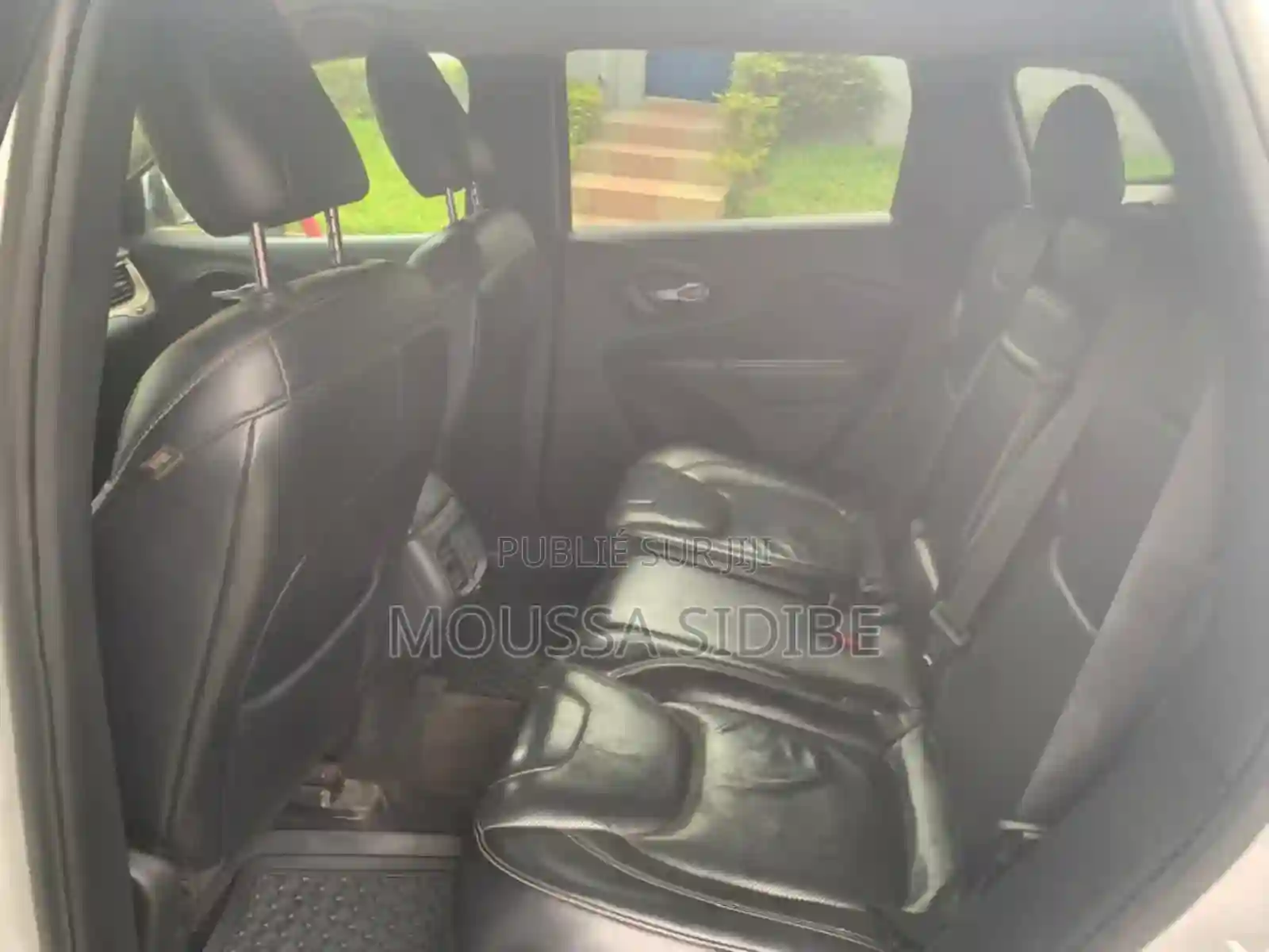 Jeep Cherokee Limited 4x4 2016 Blue - Vue 6