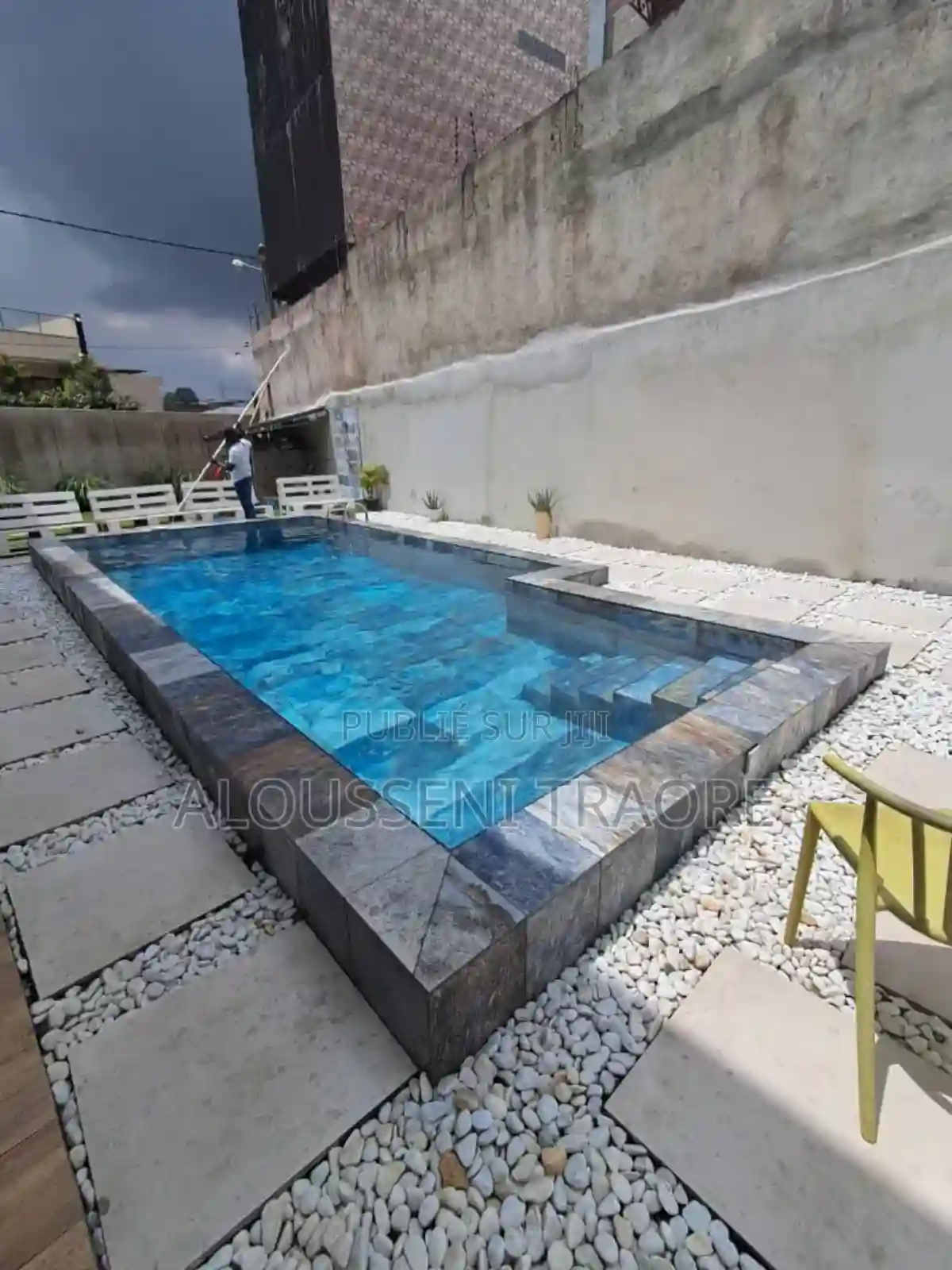 8chbre Duplex Dans Tas Btp Entreprise Cocody à Vendre - Vue 2