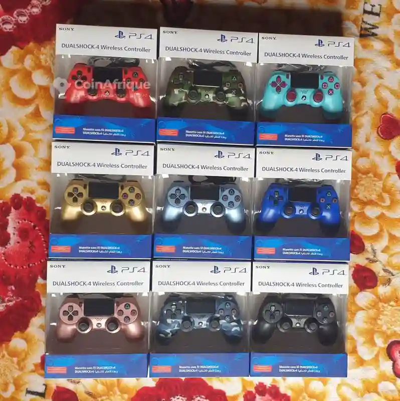 Manette Playstation 4 - Vue 1
