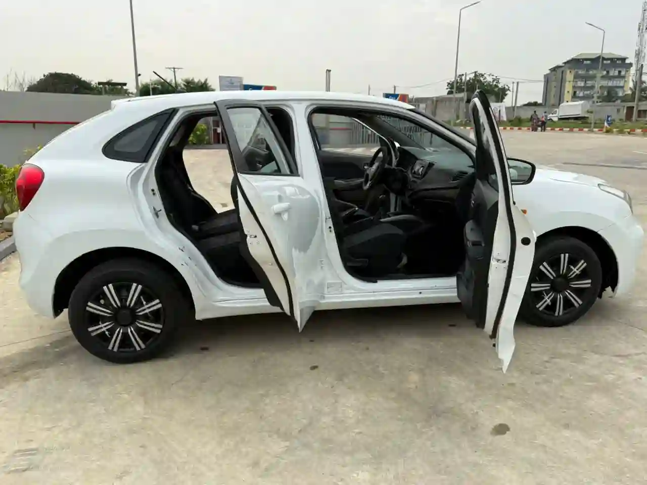 TOYOTA STARLET EN VENTE  - Vue 1