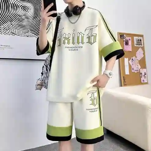 Habillements ET Accessoires A Vendre - Vue 1