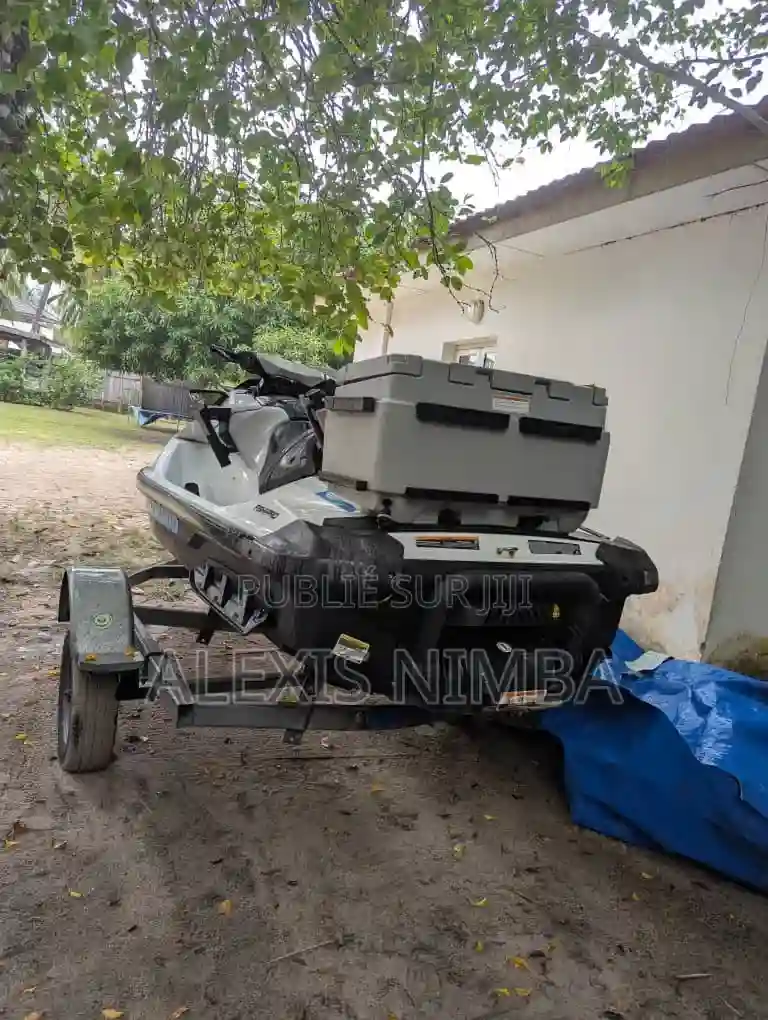 Sea-doo Fishpro Trophy 170 - 2023 - Vue 2