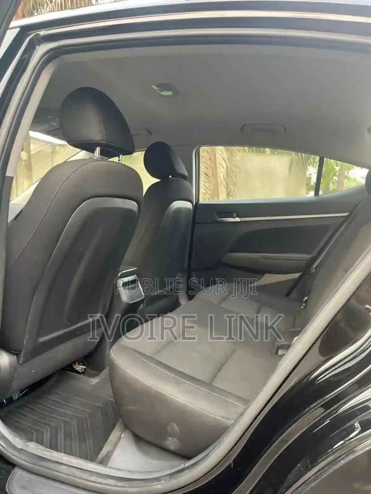 Hyundai Elantra 2021 Black - Vue 5