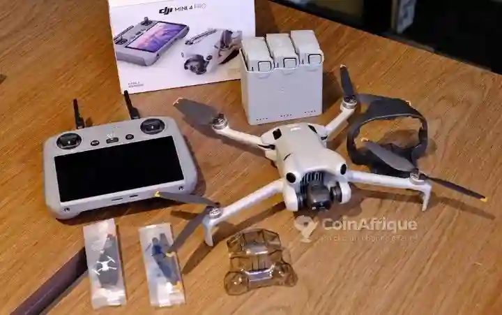 Drone dji Mini 4pro - Vue 1