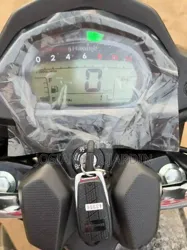 TVS Neo NX 2025 Gris à Abidjan